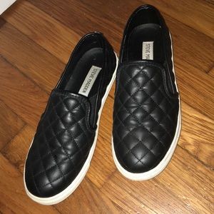 Black Steve Madden slides